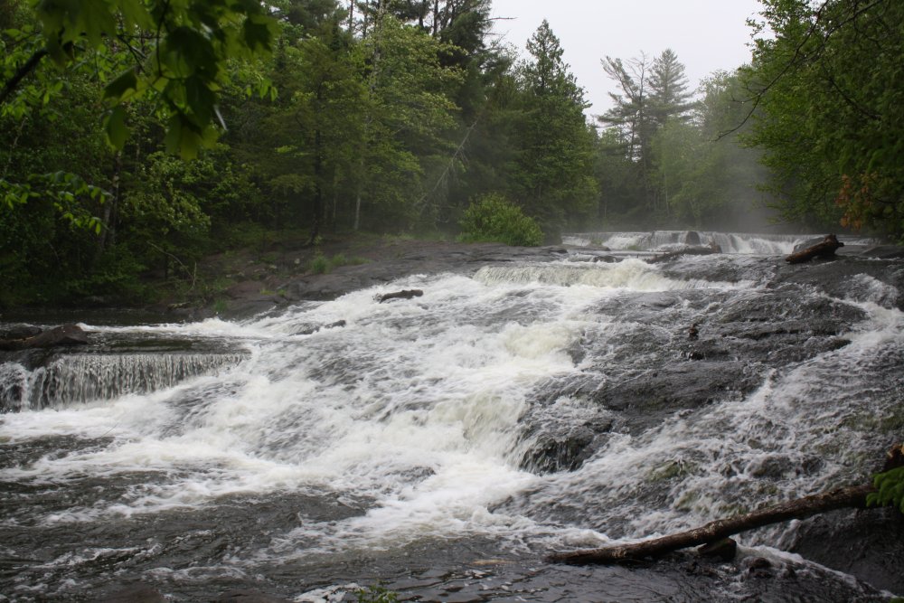 Bond Falls