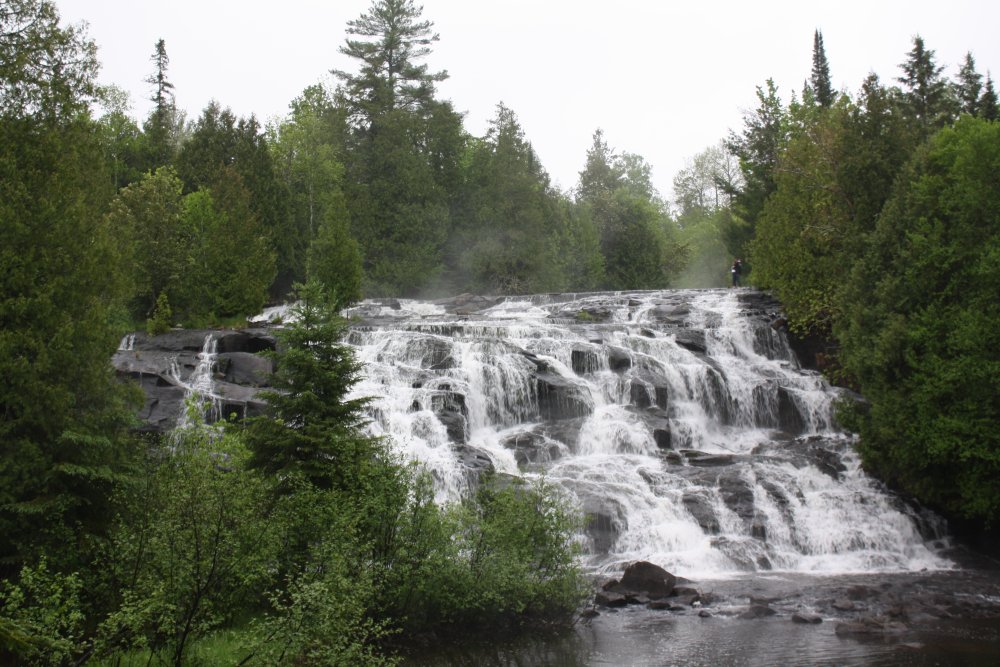 Bond Falls