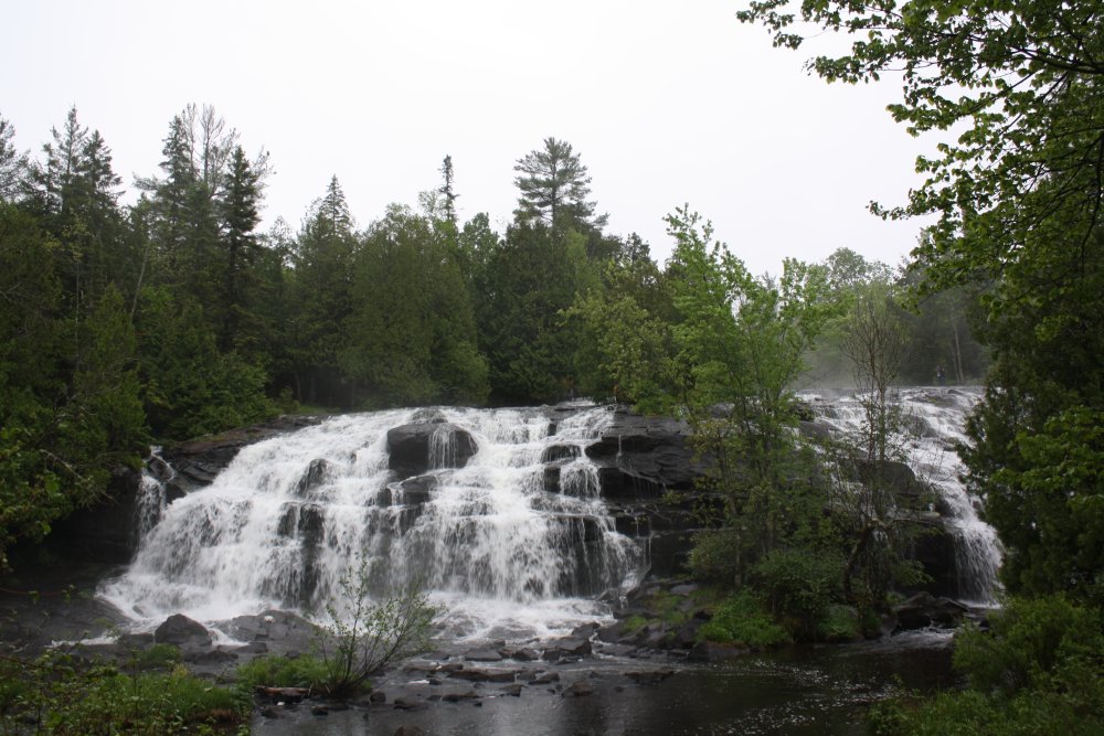 Bond Falls