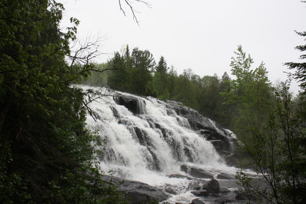 Bond Falls