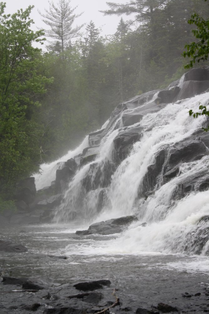 Bond Falls