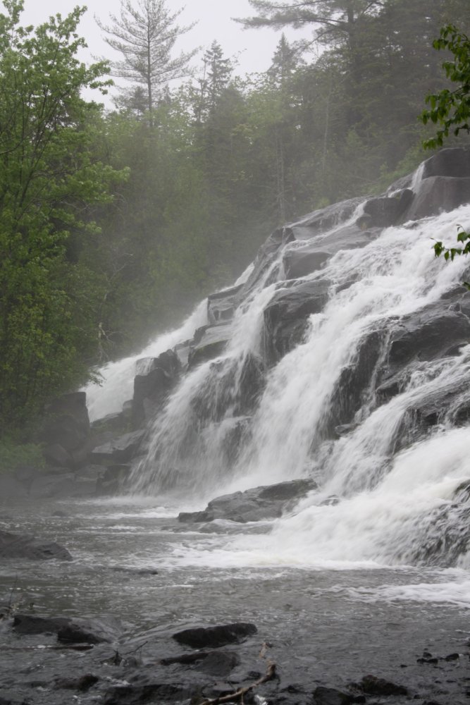 Bond Falls