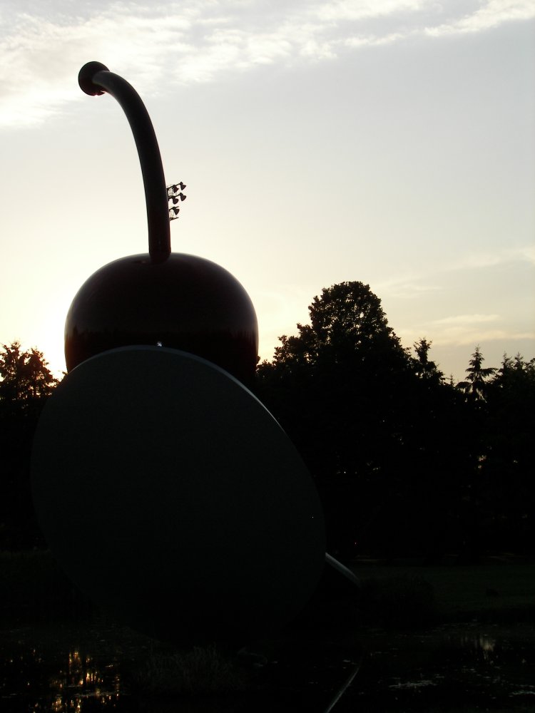 Spoonbridge and Cherry