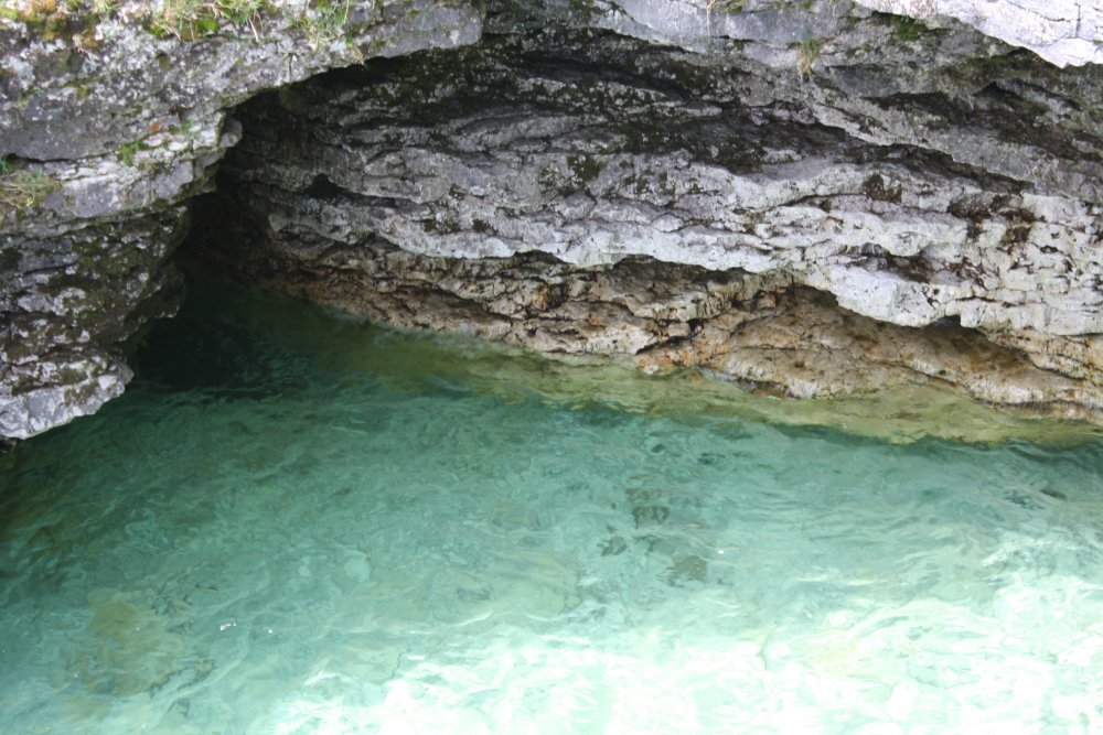 Cave Point County Park